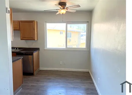 2 bed, 875 sqft, $1,895 — Photo 3