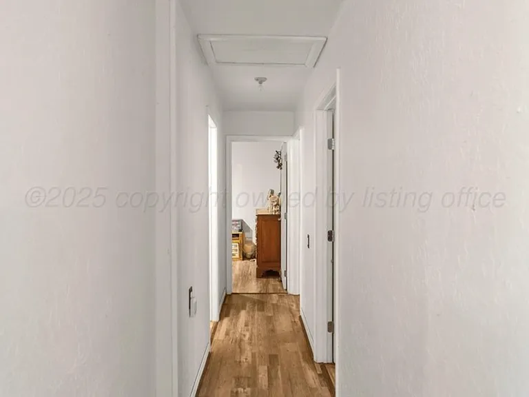 1112 Juniper Dr — Photo 3
