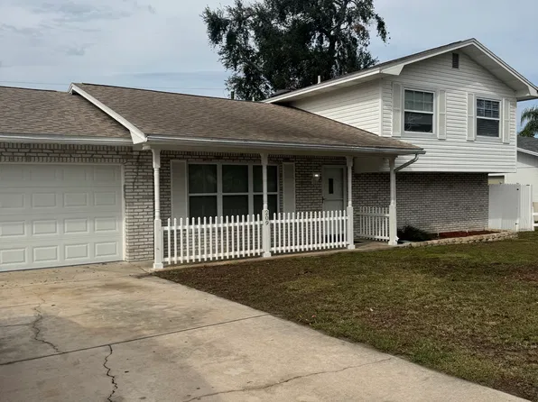 209 Whitman Rd, Winter Haven, FL 33884