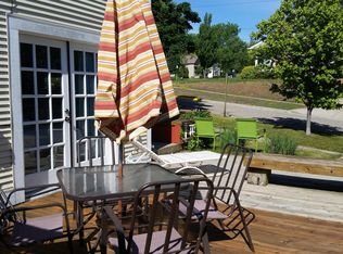 305 Lafayette Ave, Grand Haven, MI 49417