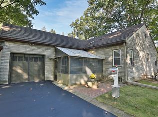 651 Lake Shore Blvd, Rochester, NY 14617