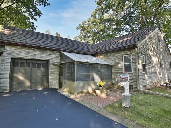 651 Lake Shore Blvd, Rochester, NY 14617