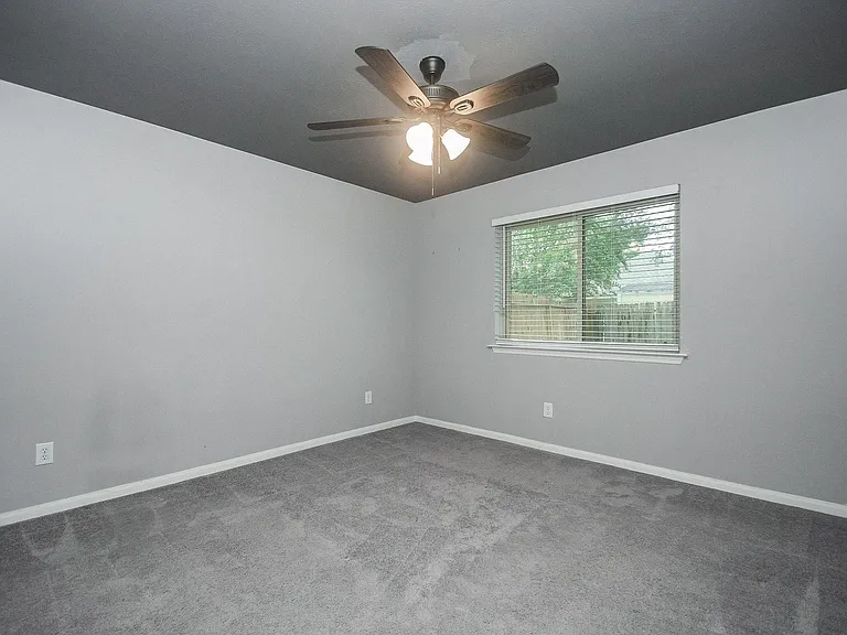 2707 Millers Falls Ct — Photo 27