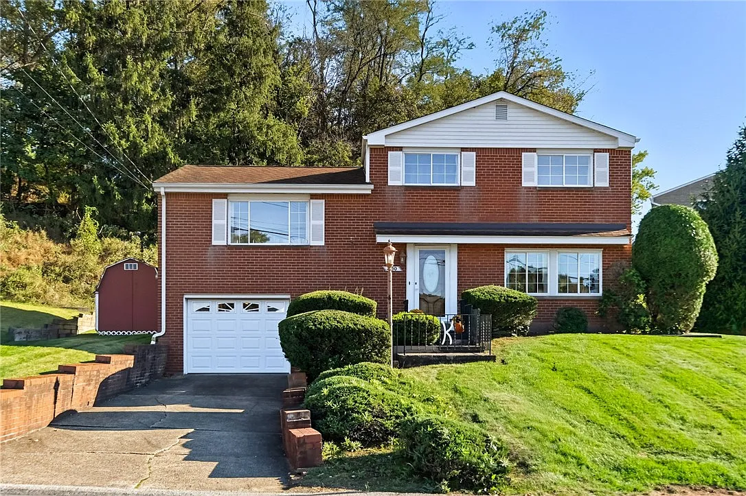400 Macbeth Dr photo 1