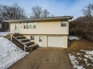 7169 Clay Ave, Inver Grove Heights, MN 55076