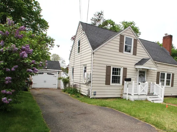 348 Woodbridge Street, Manchester, CT 06042