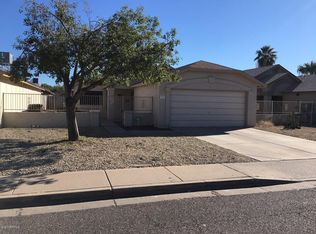 7327 N 69th Dr, Glendale, AZ 85303