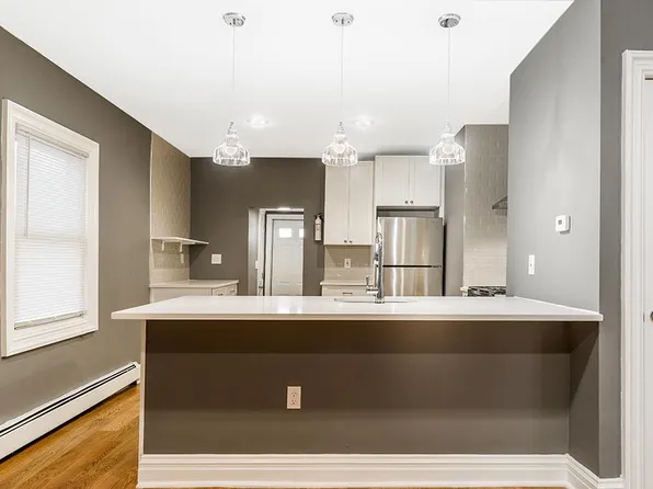 194 Hopkins Avenue image 4 of 21