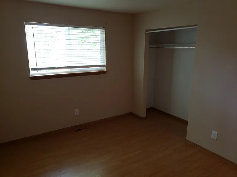 6221 W 110th Ave — Photo 12