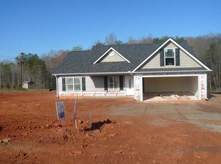 228 Bent River Dr, Inman, SC 29349