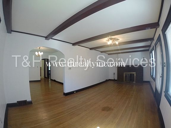 4th image of 5614 Carrollton Ave