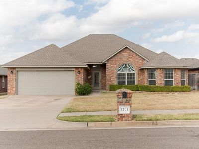 1701 Aurora Pl, Edmond, OK, 73013