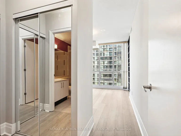 16 Yonge St #3808 — Photo 9