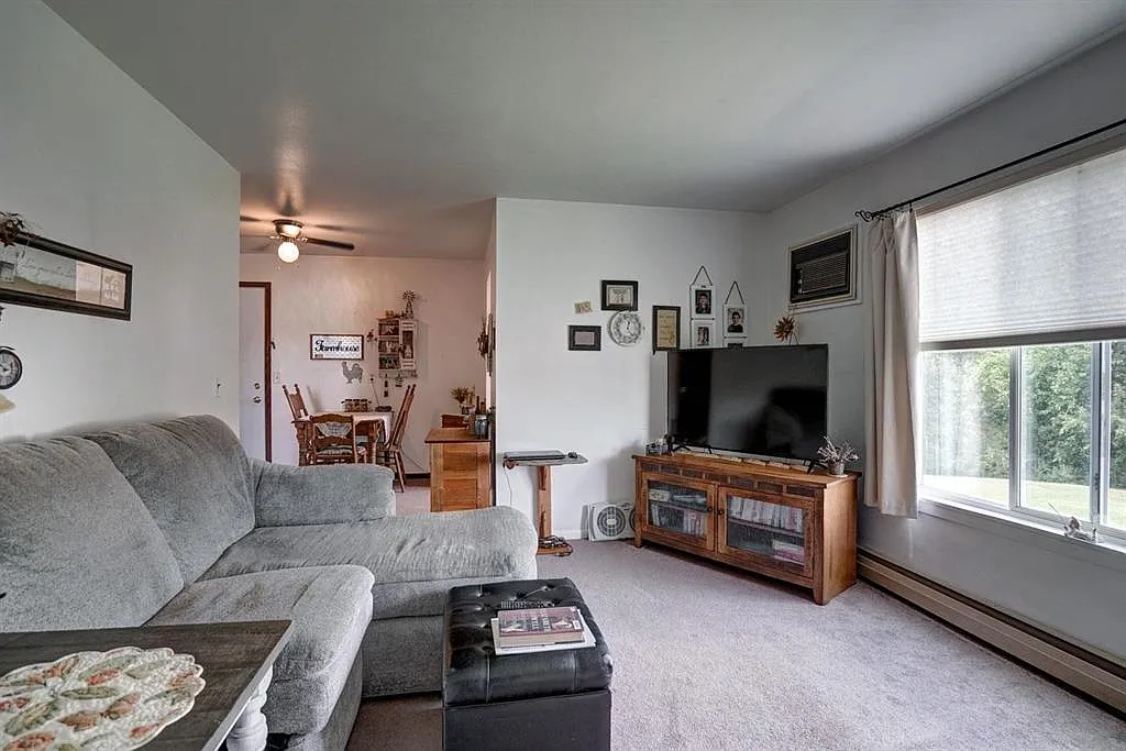375 River Street - 8 — Photo 4