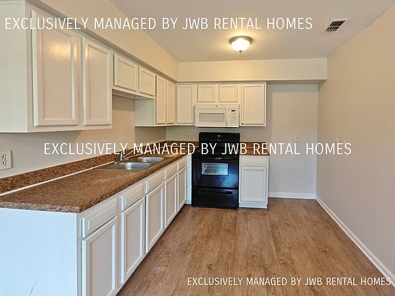 4th image of 7347 Melvin Cir N