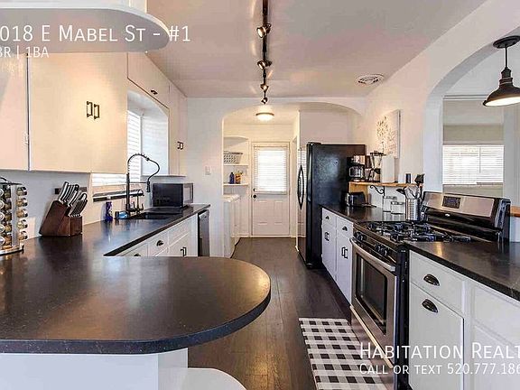 3rd image of 3018 E Mabel St #1