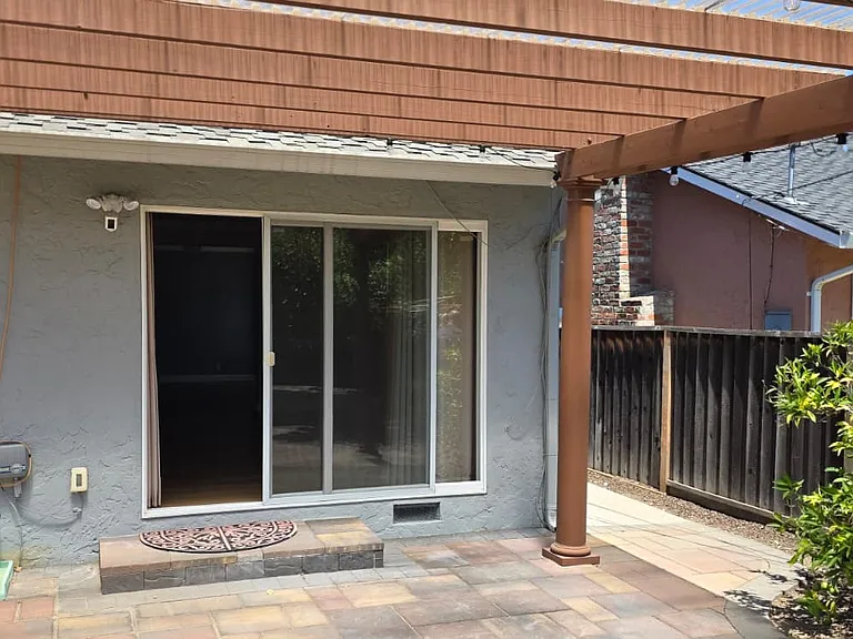 7648 Newcastle Dr — Photo 14