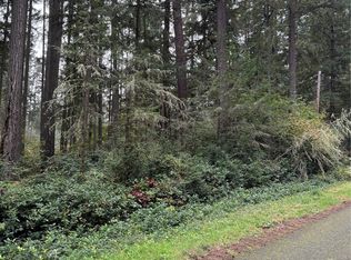 11416 & 11420 Hillcrest Dr, Anderson Island, WA