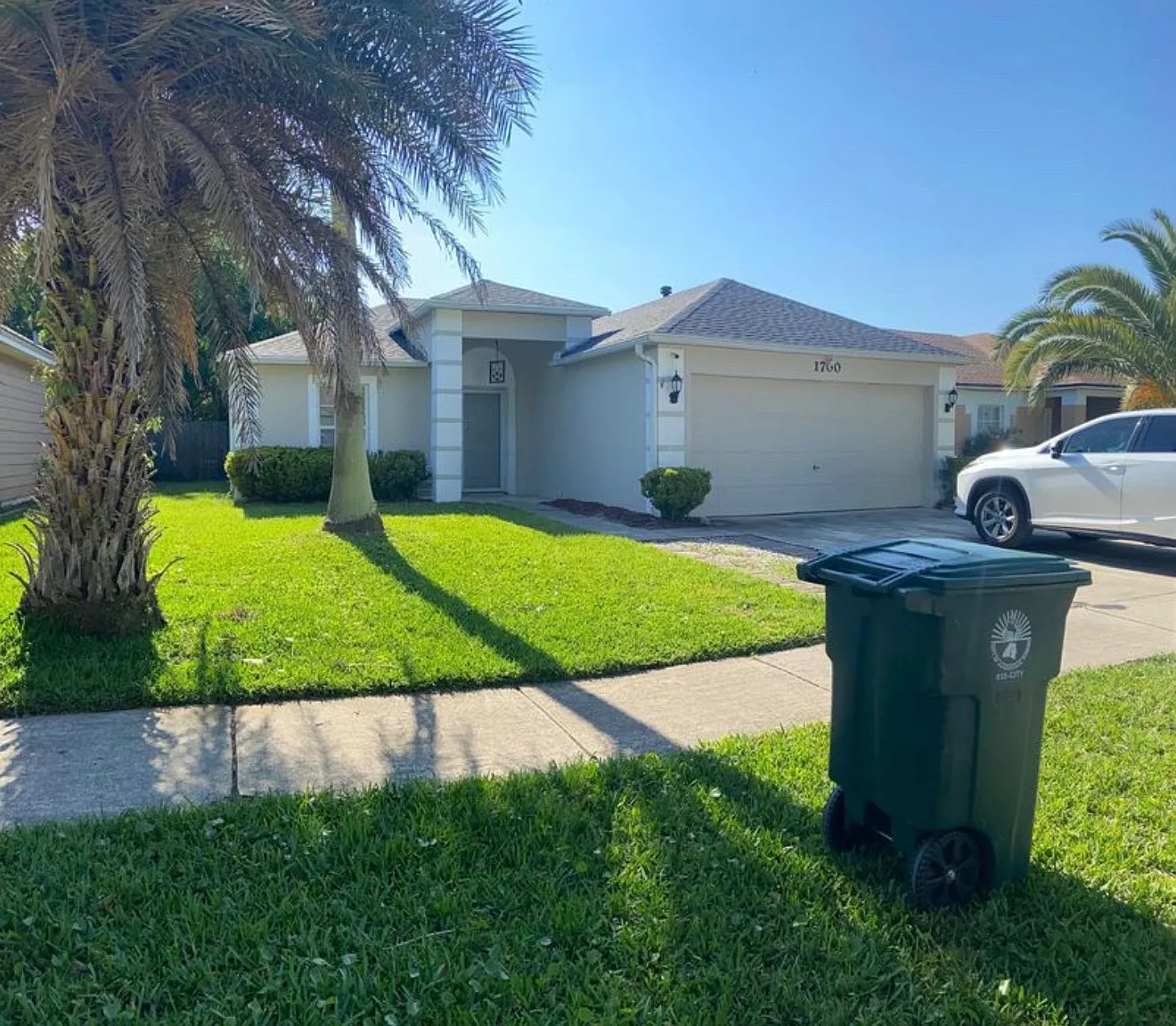 3 bed, 2050 sqft, $2,050 — Photo 3