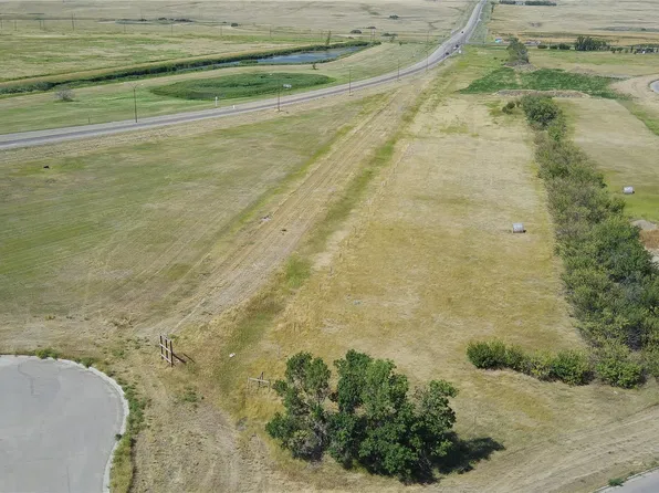 814 Oasis Drive, Swift Current, SK S9H 5V6