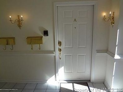 4th image of 237 Woodmere Dr #11A
