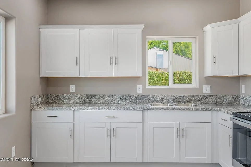 2 bed, 803 sqft, $1,450 — Photo 2