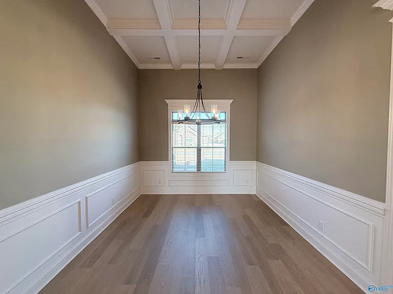 26430 Birkshire Ln — Photo 32