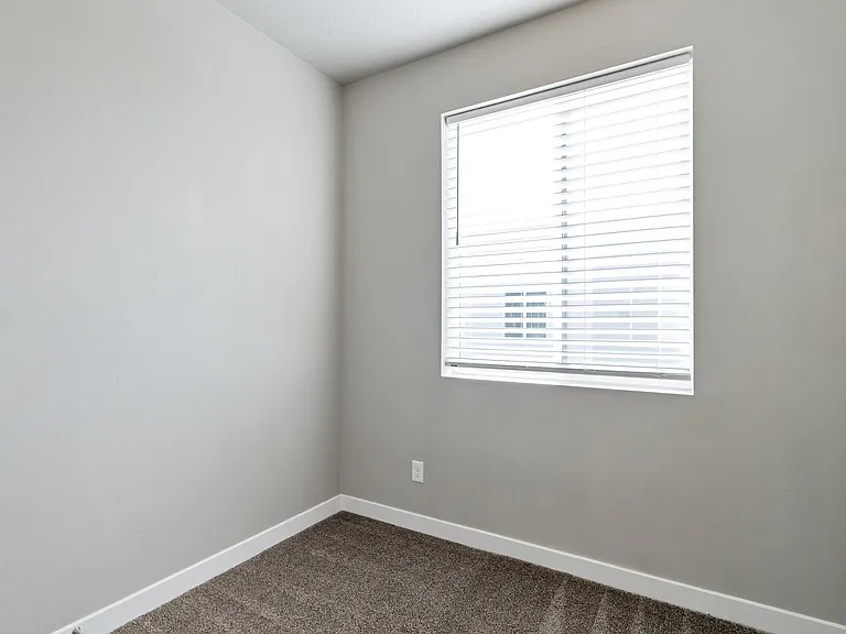 1666 S 225 W — Photo 7
