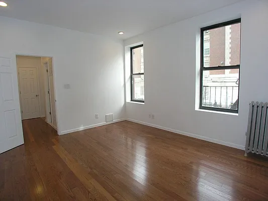 Rented by Townsley & Gay, LLC | media 9