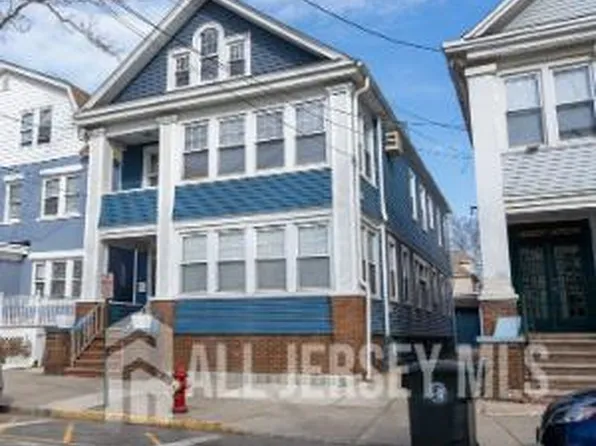 46 Catalpa Ave Floor 2, Perth Amboy, NJ 08861