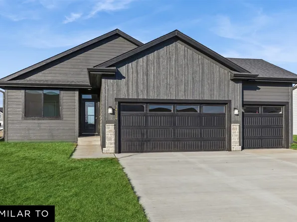 1018 Shady Lane Dr, Norwalk, IA 50211