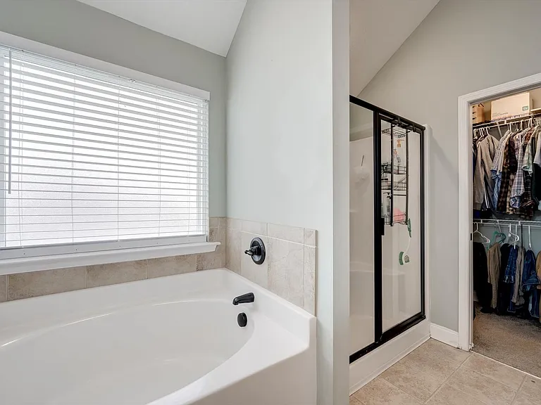 5504 Meghan Ln — Photo 18