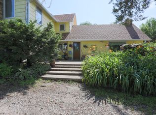 18807 450th St, Oakland, IA 51560