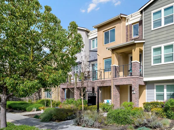 305 Charles Morris Ter, Sunnyvale, CA 94085