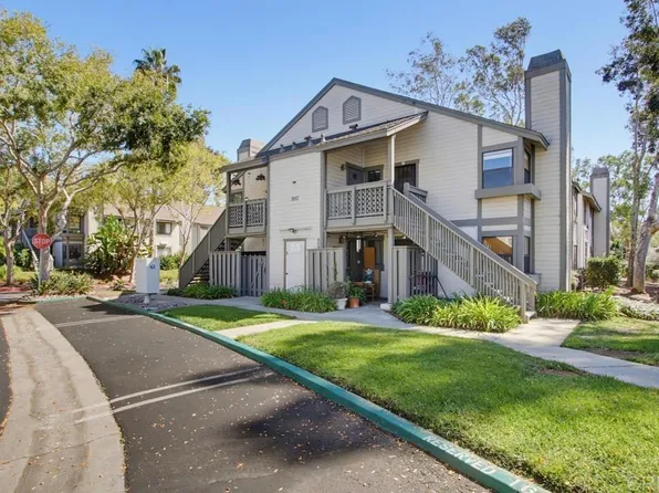 1953 Wellington Ln Unit 7, Vista, CA 92081