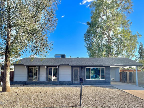 3rd image of 8829 W MULBERRY Drive