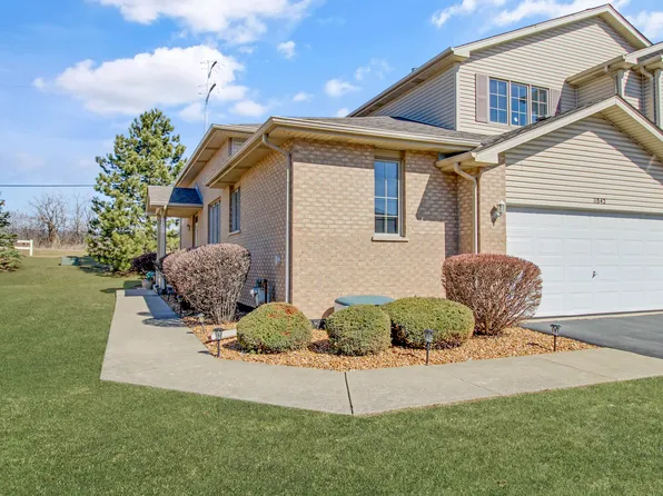 11042 Quail Dr, Mokena, IL 60448
