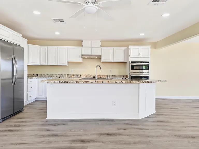 9506 E Cochise Pl — Photo 1