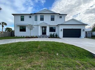 312 Palm Cir, Flagler Beach, FL 32136