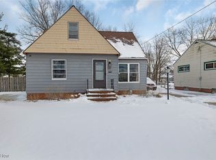 429 Avon Belden Rd, Avon Lake, OH 44012