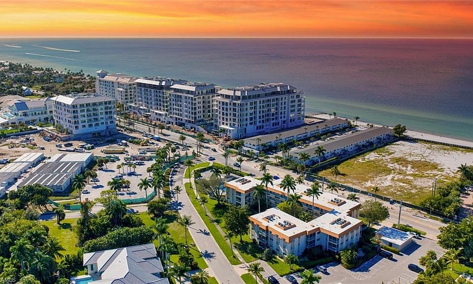 1st image of 1100 Gulf Shore BLVD N #312