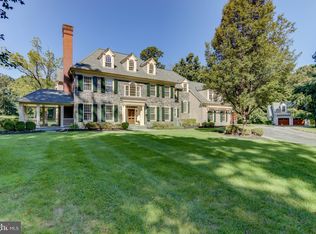 415 Timber Ln, Newtown Square, PA 19073