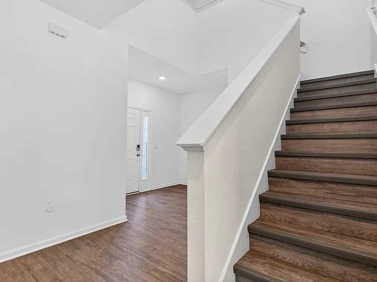 2283 Shady Breeze Ln — Photo 25