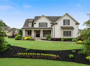 26 River Shoals Dr SE, Cartersville, GA 30120