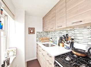 60 3rd St #2, Brooklyn, NY 11231
