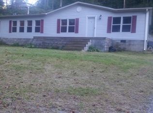 1927 Burning Fork Rd, Pikeville, KY 41501