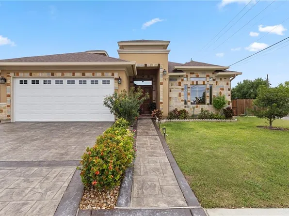 717 S 27th St, Mission, TX 78574