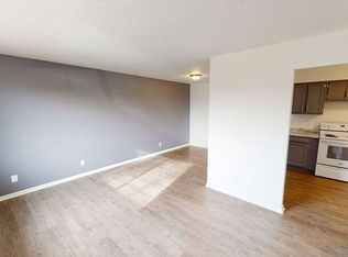 209 SW Linden St APT 10, Ankeny, IA 50023