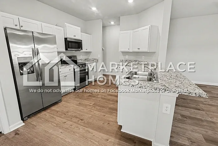 1716 Amber Ave SE — Photo 6