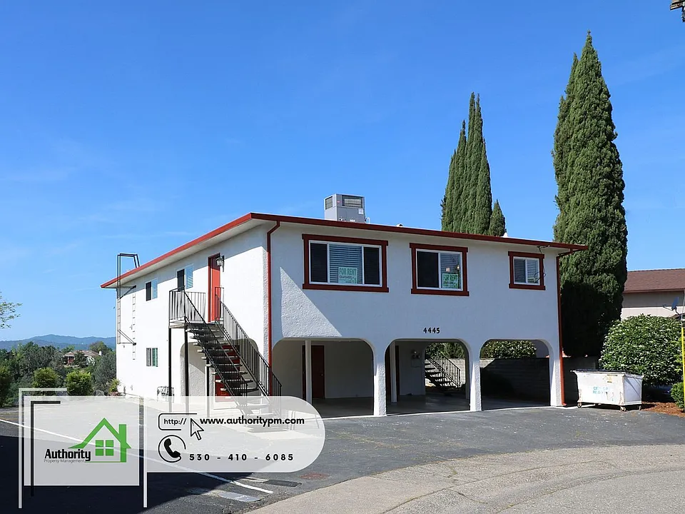 4445 Dogwood Ln #C